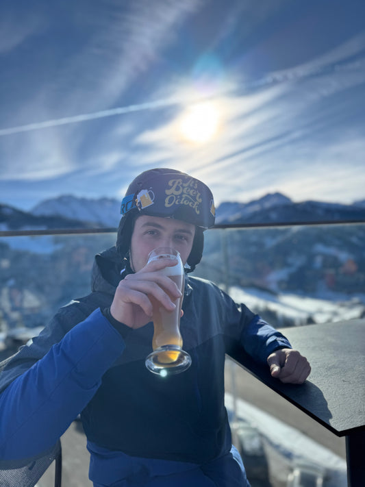 Skibril hoes met bier